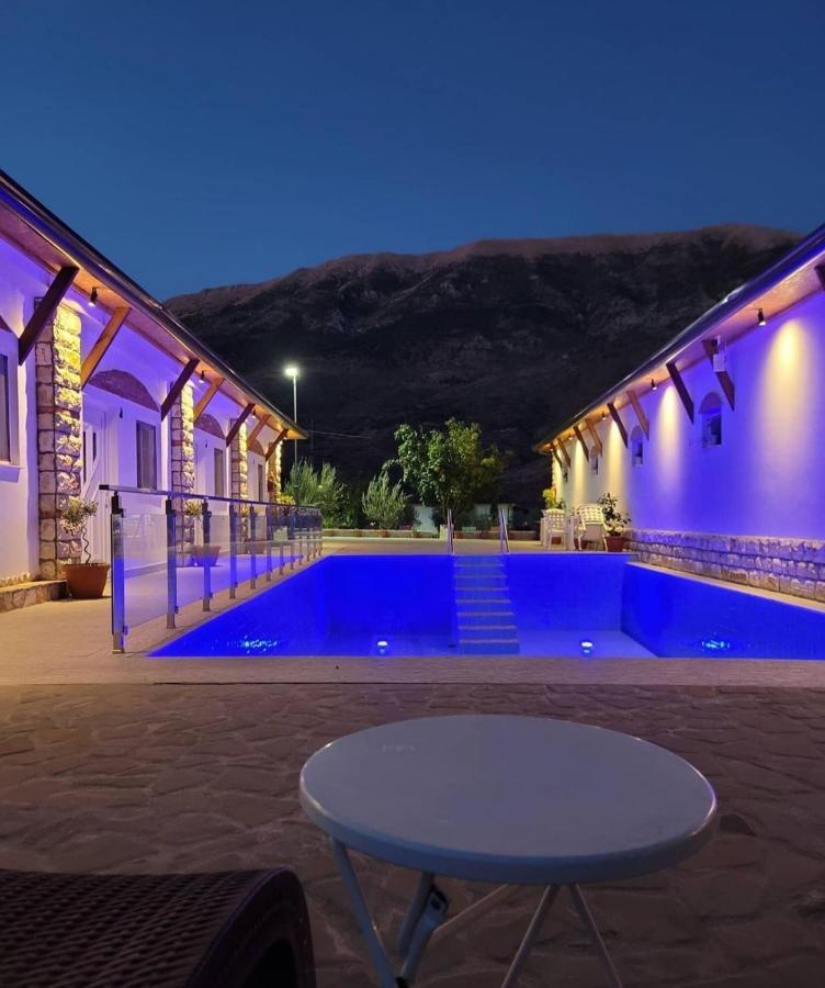Guesthouse Lord Byron Tepelene Dış mekan fotoğraf