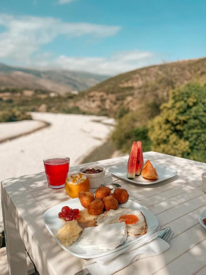 Guesthouse Lord Byron Tepelene Dış mekan fotoğraf