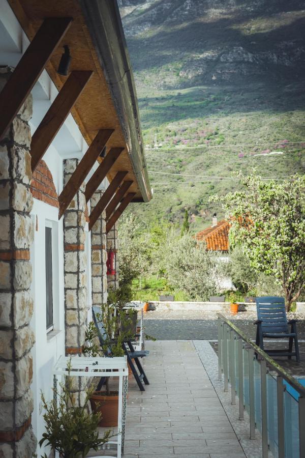 Guesthouse Lord Byron Tepelene Dış mekan fotoğraf